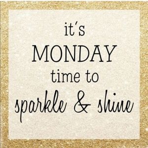 🇺🇸 Happy Magic Monday 🦋💖💜